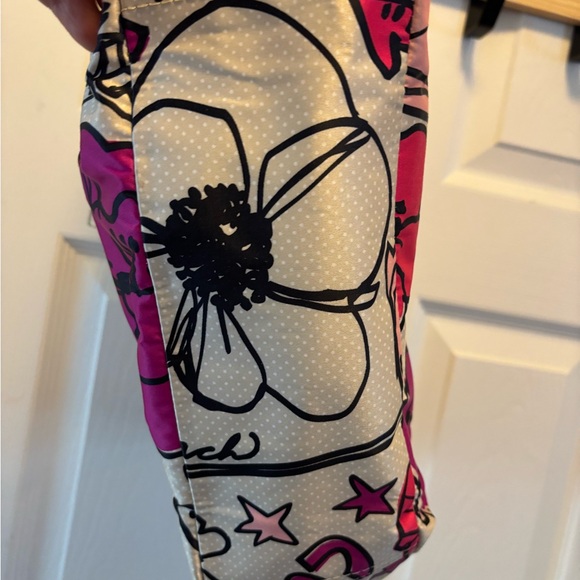 Coach Poppy 2012 (F17148) Kyra Floral Tote Bag in EUC - Picture 8 of 16